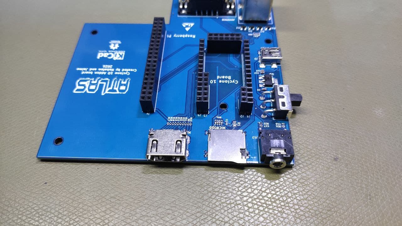 MODELO PLACA AZUL HDMI SD Y AUDIO.jpg